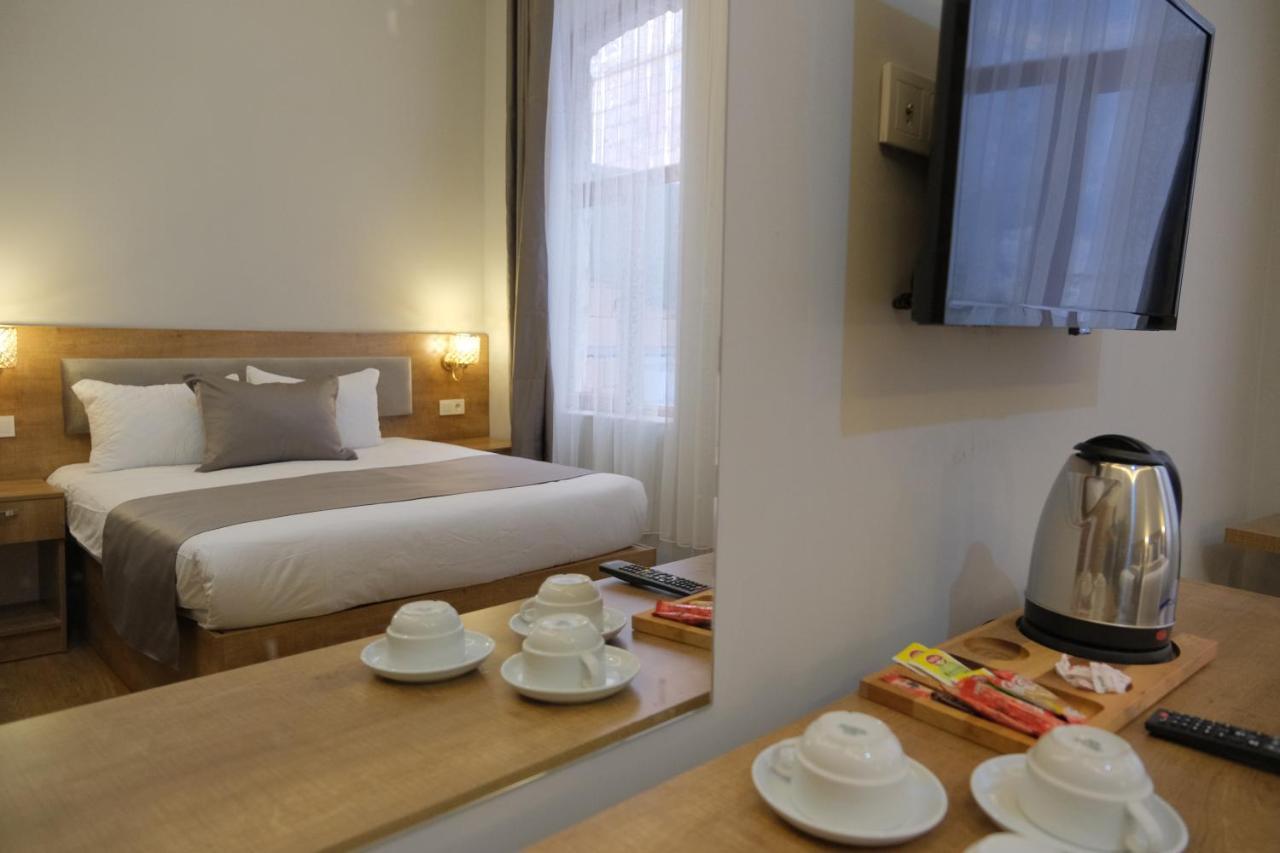 Adamantides Hotel Istanbul Exteriör bild